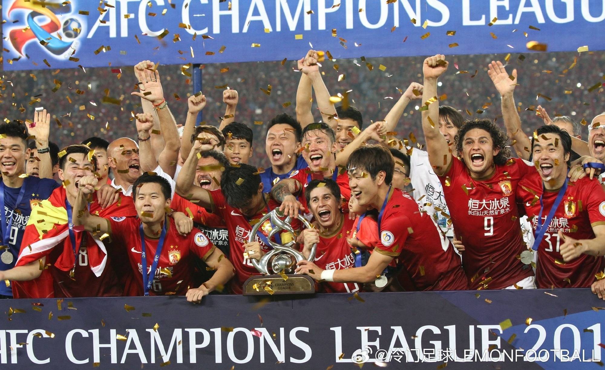 关于热门球队连胜，冲向榜首位置的信息