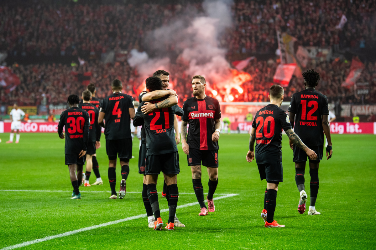 开云体育下载-包含活力满满！勒沃库森击败对手，继续追赶德国足球巨头的词条