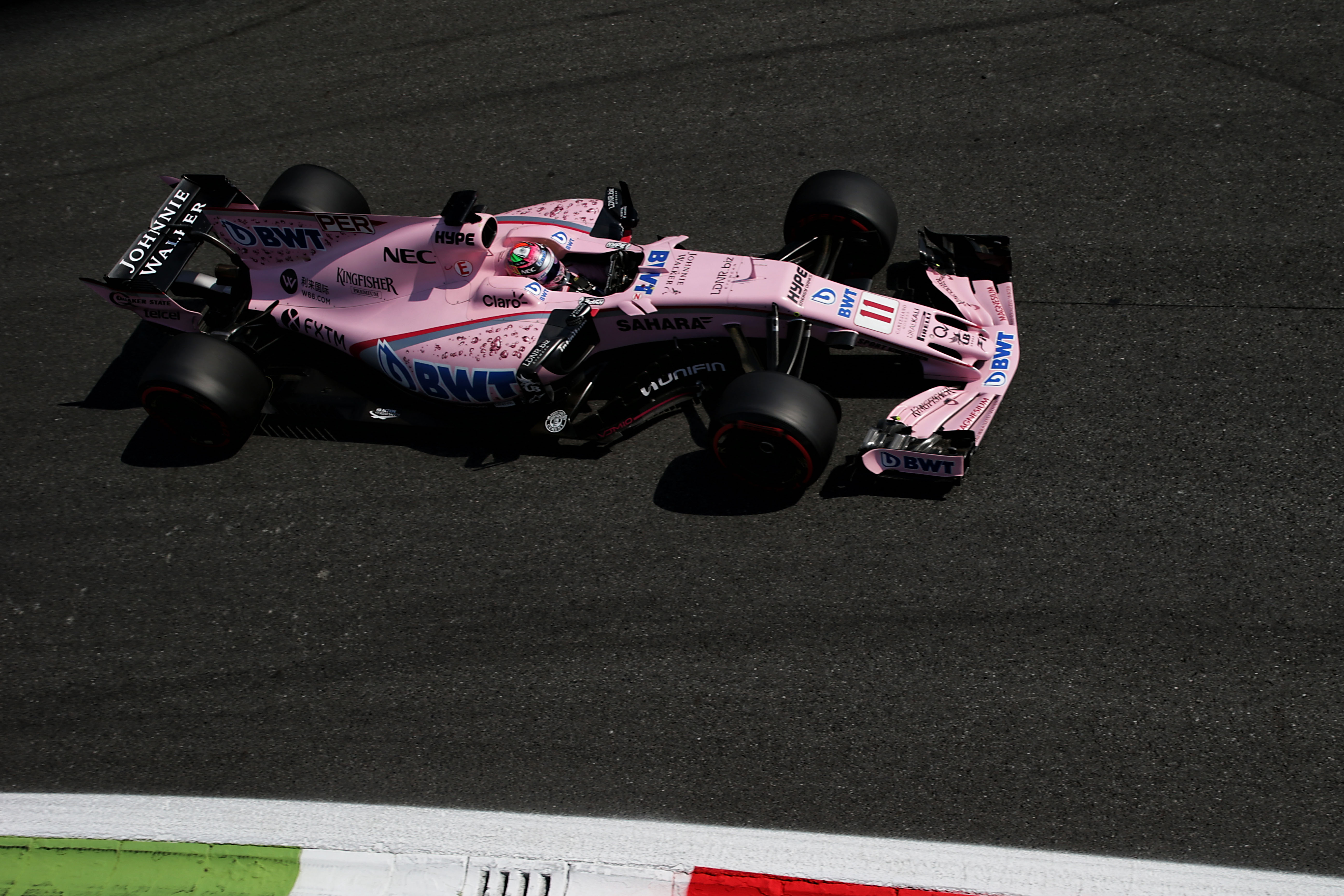 包含红牛车队碾压红牛二队，佩雷兹惊艳四座的词条