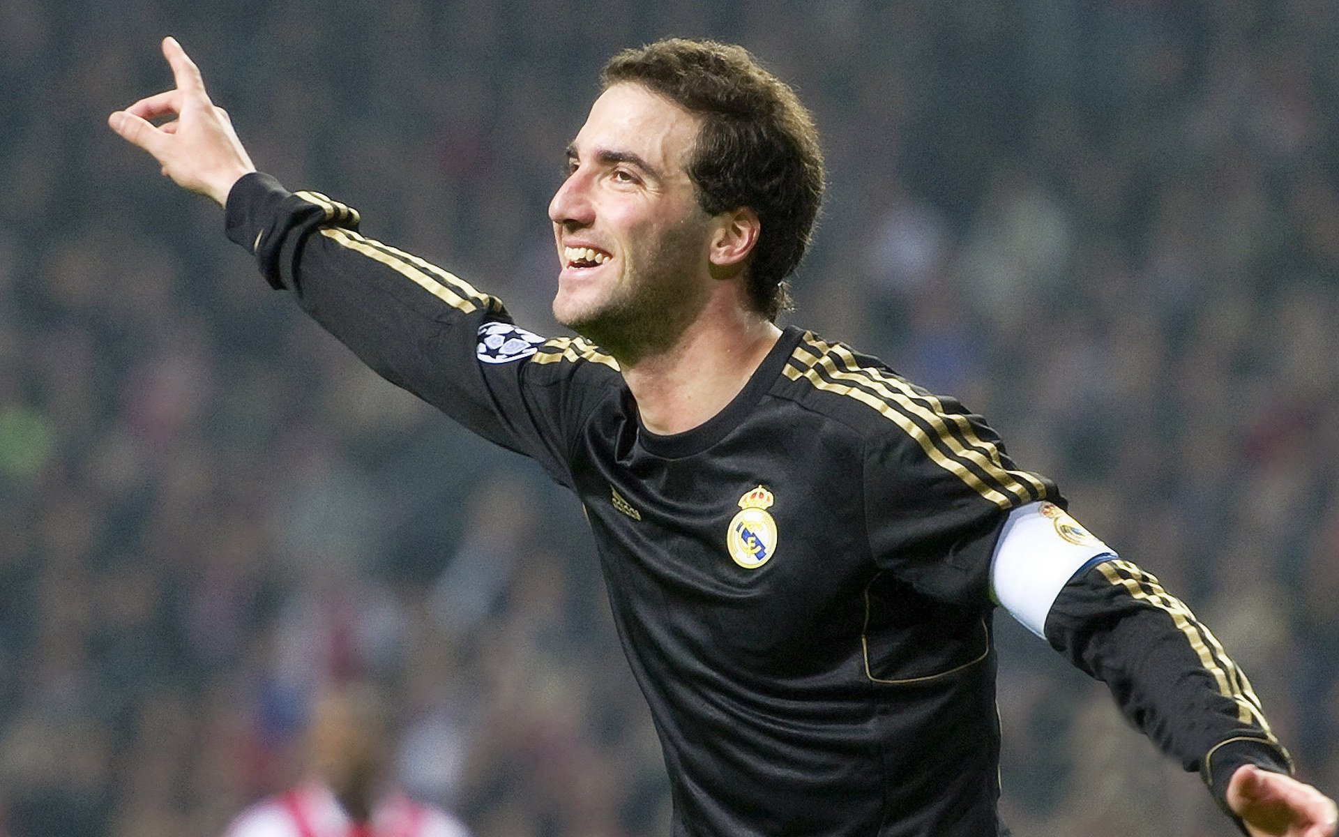 开云体育-活塞轻取掘金，英格拉姆如何用非典型主宰改写比赛基因